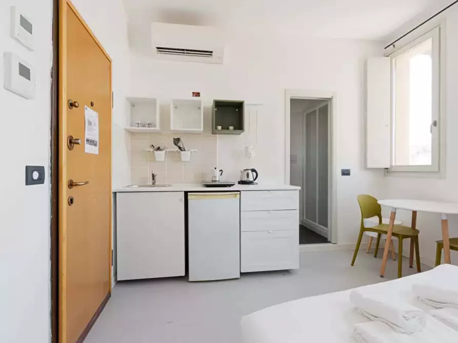 Immagine 4 di Appartamento in affitto  in Corso Magenta25 a Milano