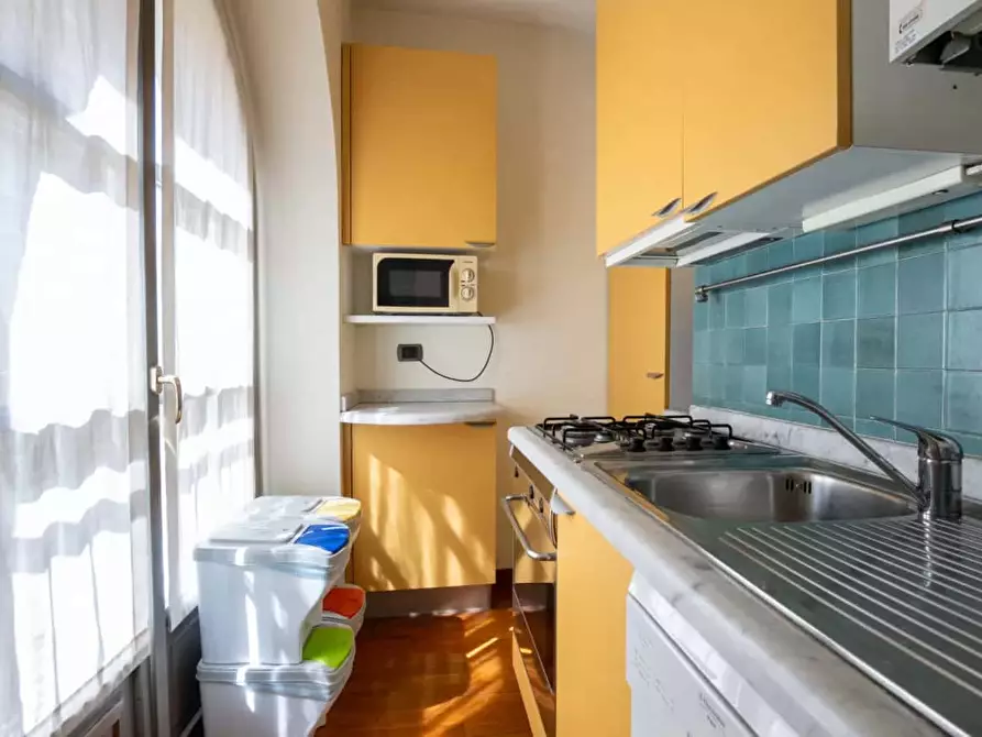Immagine 5 di Appartamento in affitto  in Via dei Fabbri26 a Milano