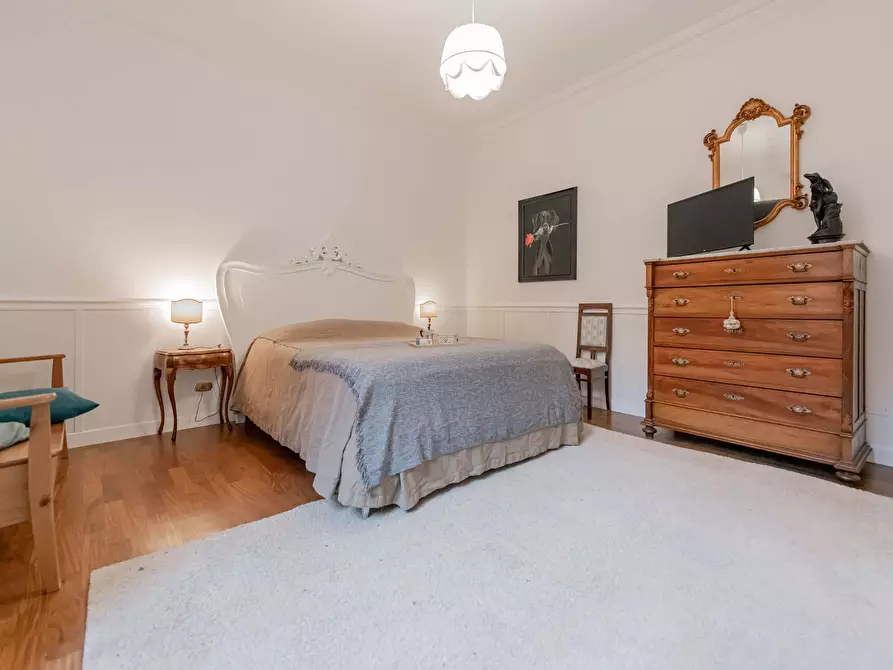 Immagine 10 di Appartamento in affitto  in Via Santo Stefano101 a Bologna