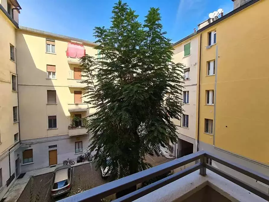 Immagine 21 di Appartamento in affitto  in Via Paolo Lomazzo3 a Milano