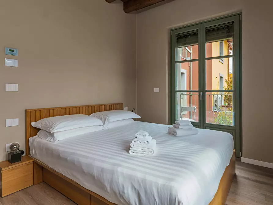 Immagine 34 di Appartamento in affitto  in Via Bonaventura Zumbini a Milano