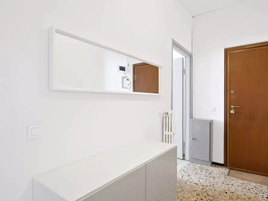 Immagine 11 di Camera in affitto  in Largo Giovanni Battista Scalabrini2 a Milano