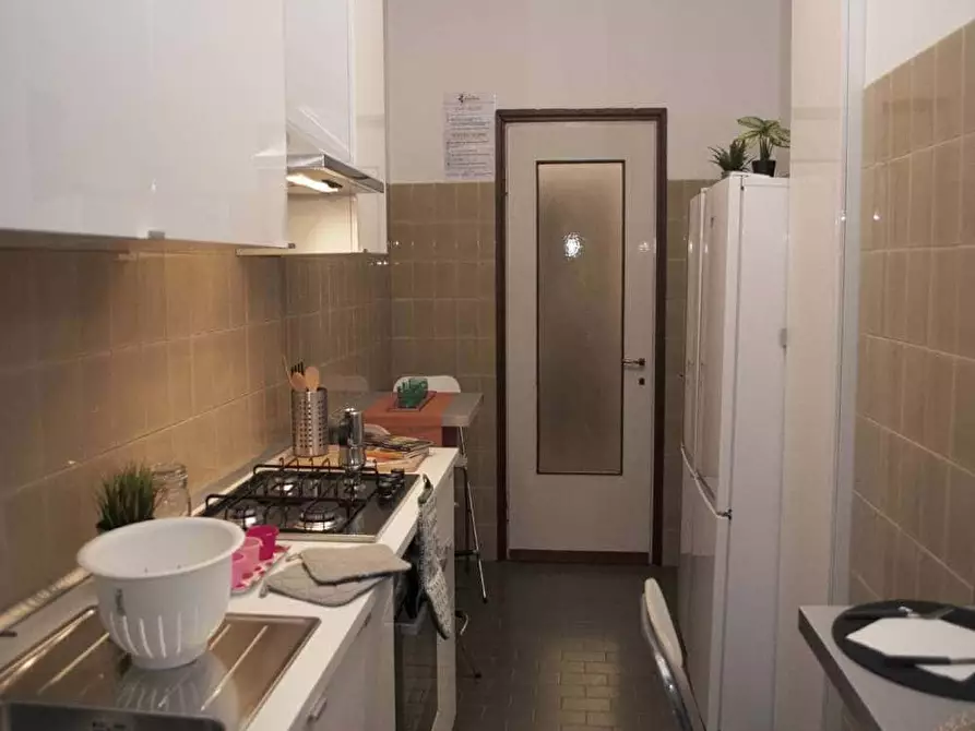 Immagine 29 di Camera in affitto  in Via Andrea Costa11 a Milano