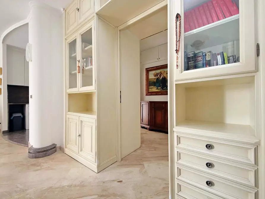 Immagine 16 di Appartamento in affitto  in Via Laurentina3 a Roma