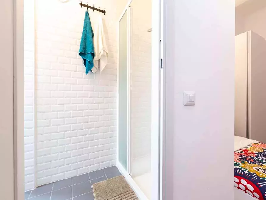 Immagine 24 di Camera in affitto  in Via Paolo Bassi22 a Milano