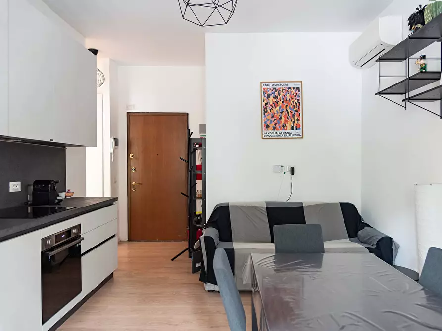 Immagine 12 di Appartamento in affitto  in Viale Pisa18 a Milano