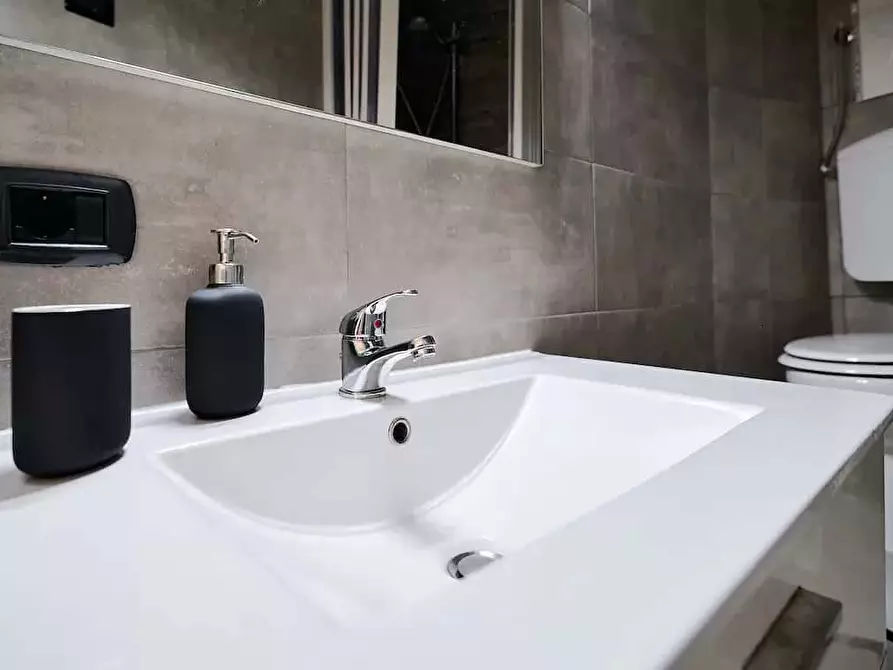 Immagine 8 di Appartamento in affitto  in Via San Faustino70 a Milano