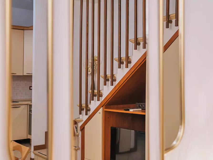 Immagine 12 di Appartamento in affitto  in Via Coluccio Salutati a Milano