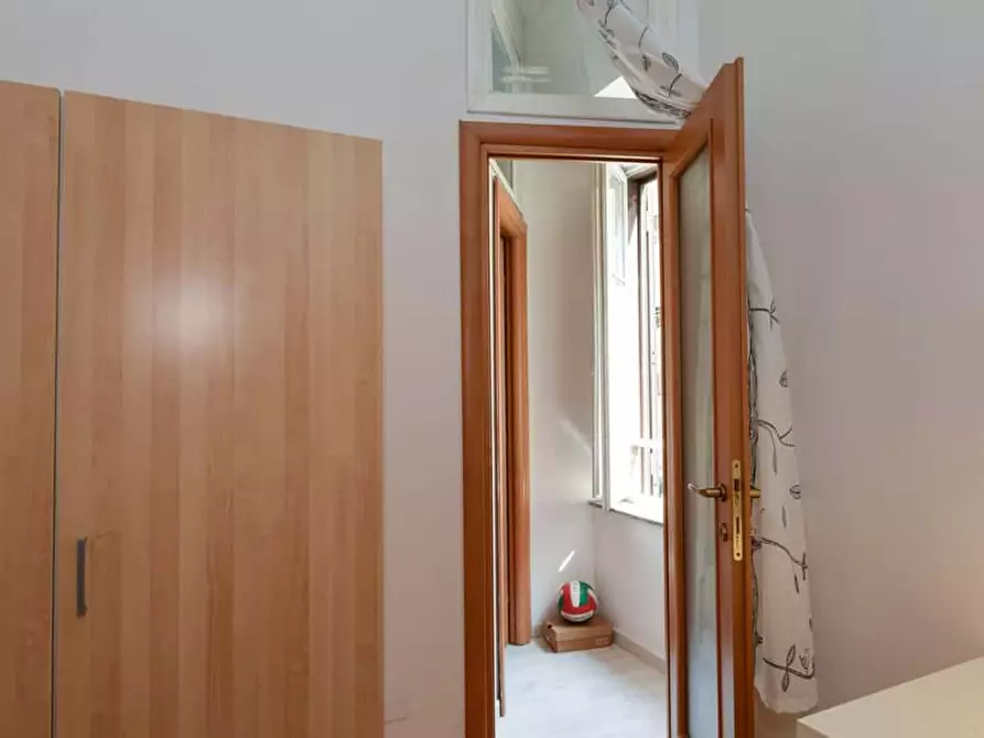 Immagine 2 di Camera in affitto  in Via Alessandria143 a Roma