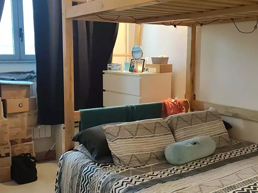 Immagine 1 di Camera in affitto  in Via Giuseppe Meda47 a Milano