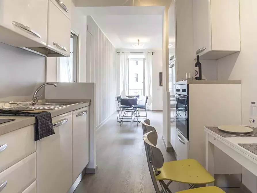 Immagine 2 di Appartamento in affitto  in Via Giuseppe Mazzini a Milano