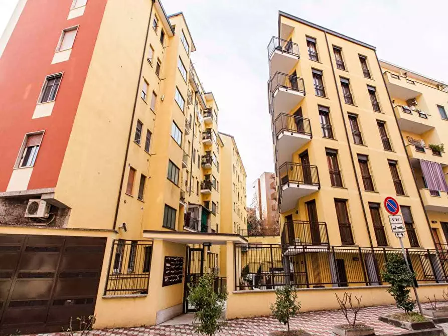 Immagine 15 di Camera in affitto  in Via Privata San Martiniano1 a Milano