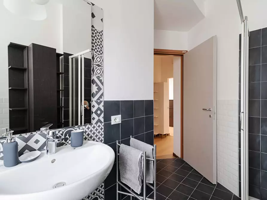 Immagine 13 di Camera in affitto  in Via Ernesto Breda152 a Milano