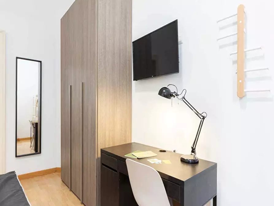 Immagine 1 di Camera in affitto  in Via Comelico8 a Milano