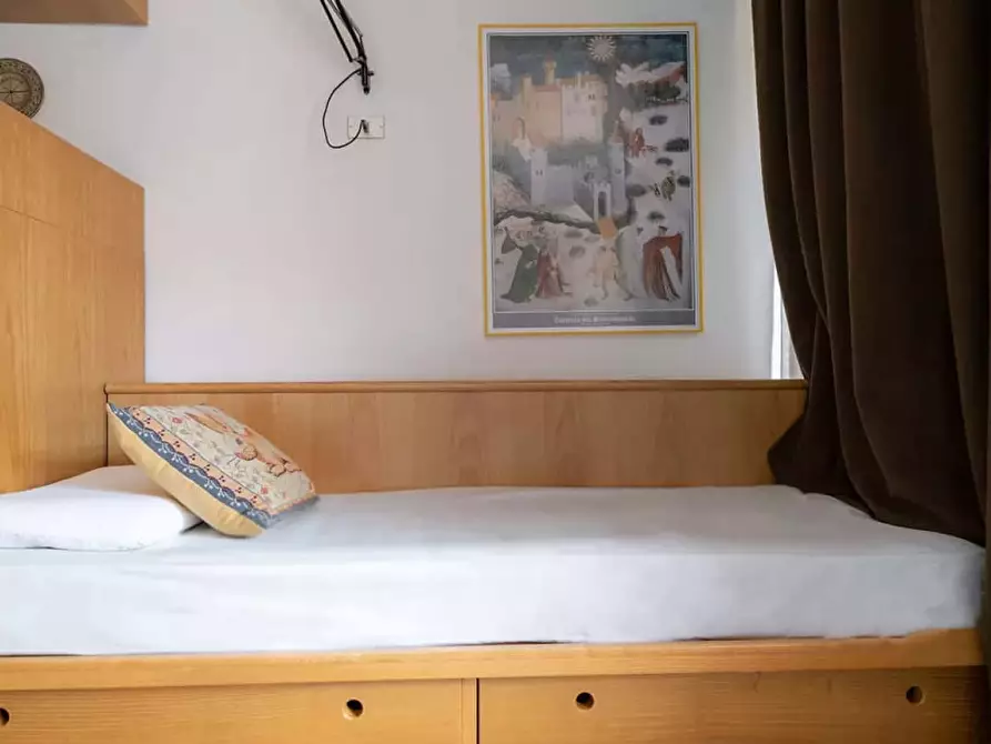 Immagine 2 di Appartamento in affitto  in Via Mandron1 a Dorsino