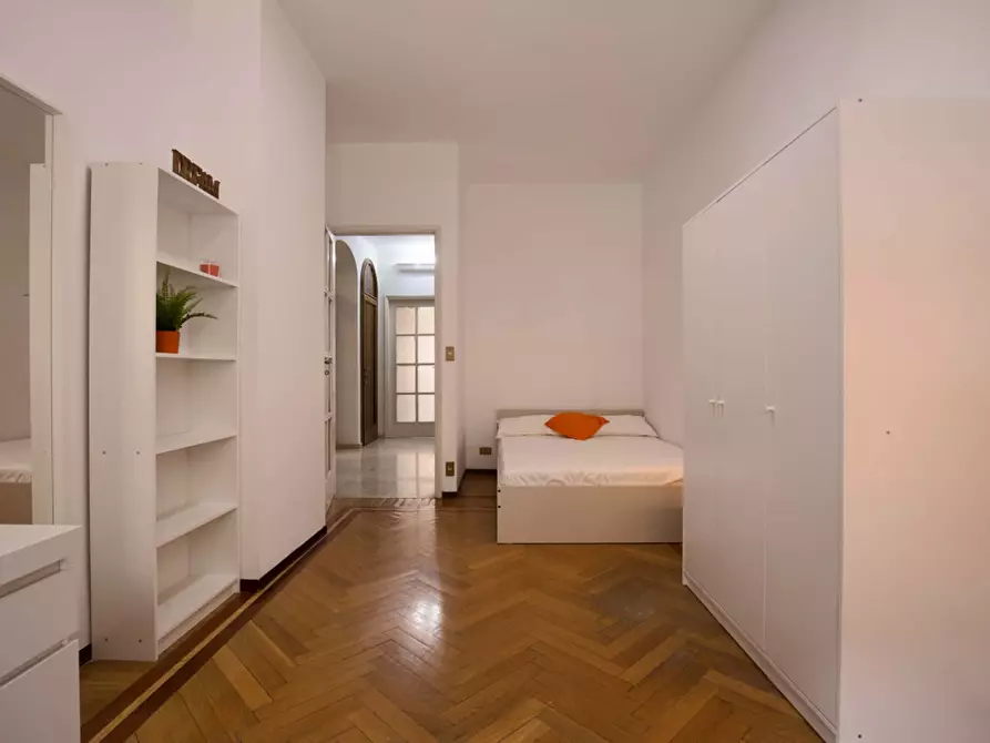 Immagine 2 di Camera in affitto  in Via Antonio Bertola51 a Torino