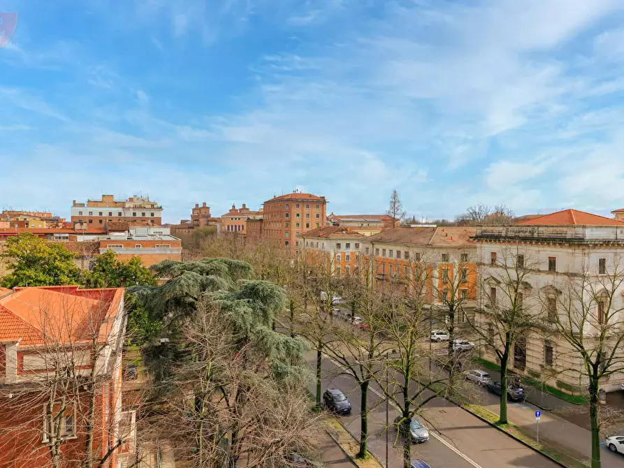 Immagine 21 di Camera in affitto  in Viale Cavour136 a Ferrara