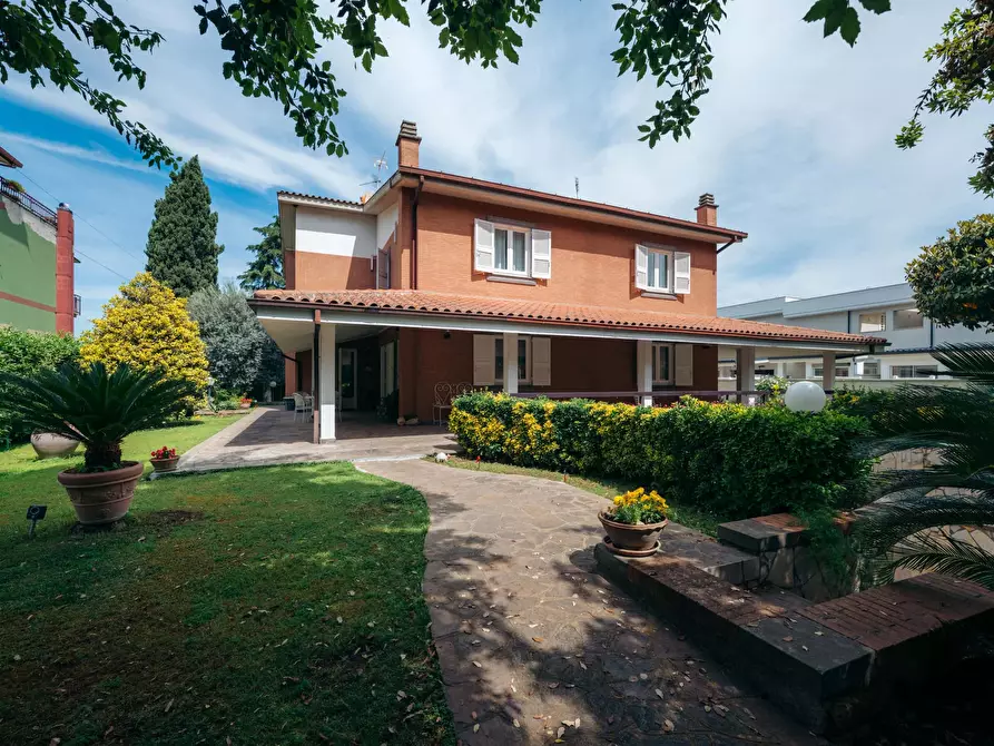 Immagine 8 di Camera in affitto  in Via Gioia Tauro41 a Roma