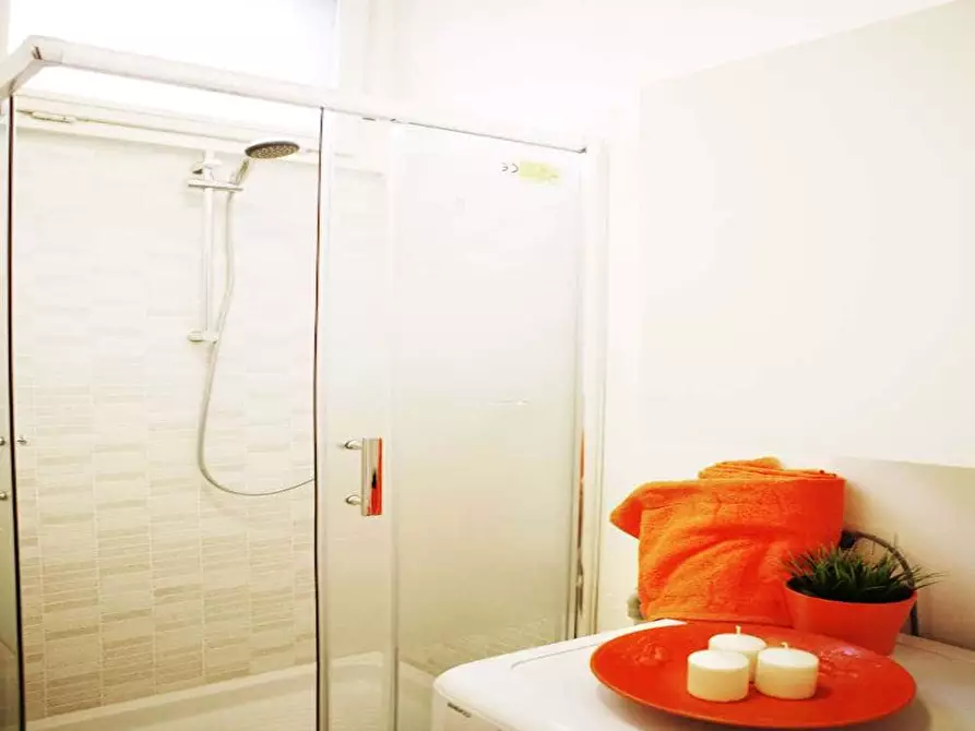 Immagine 15 di Camera in affitto  in Via Nicolò Paganini3 a Milano