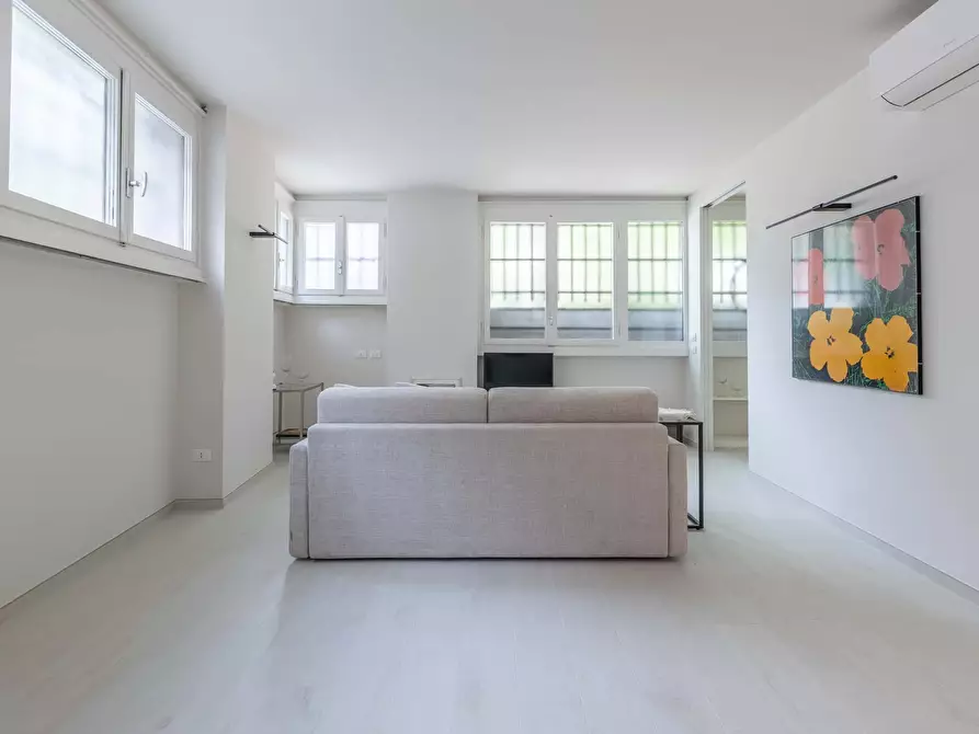 Immagine 7 di Appartamento in affitto  in Via Francesco Melzi d'Eril26 a Milano
