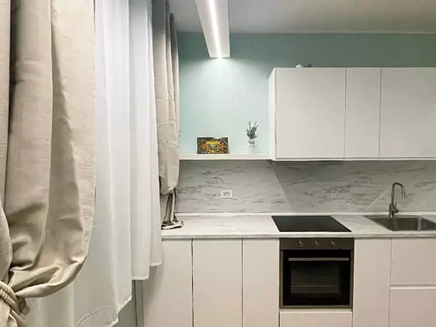 Immagine 7 di Appartamento in affitto  in Via Andrea Mantegna4 a Milano
