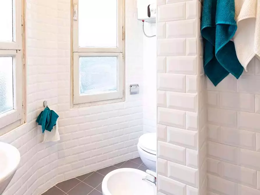 Immagine 12 di Camera in affitto  in Via Paolo Bassi22 a Milano