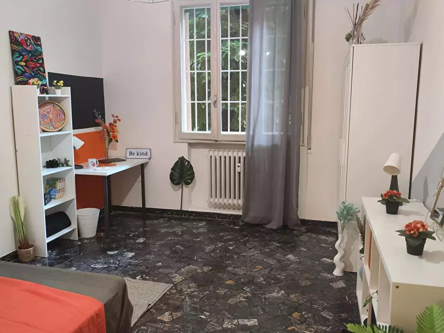 Immagine 5 di Camera in affitto  in Viale Alfredo Oriani31 a Bologna