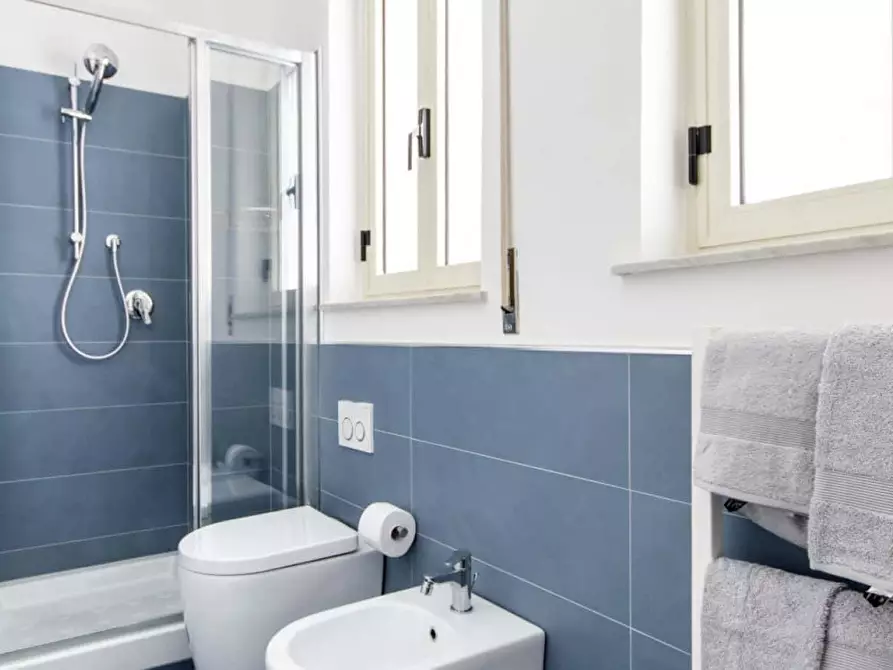 Immagine 11 di Appartamento in affitto  in Via Emanuele Notarbartolo46 a Palermo