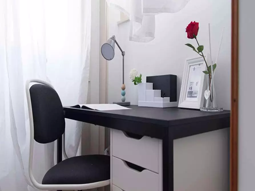 Immagine 3 di Camera in affitto  in Viale Legioni Romane5 a Milano