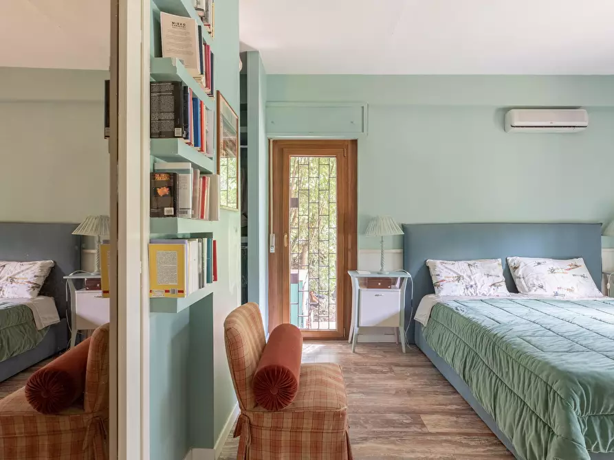 Immagine 28 di Appartamento in affitto  in Via della Camilluccia741 a Roma