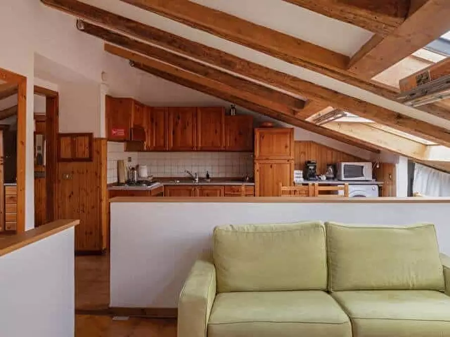 Immagine 1 di Appartamento in affitto  in Via Emo Tarabochia5 a Trieste