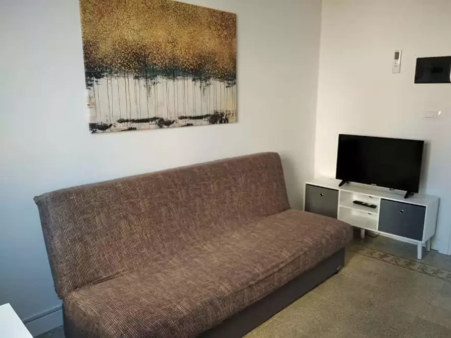 Immagine 18 di Appartamento in affitto  in Via Giovanni Chiarini22 a Napoli