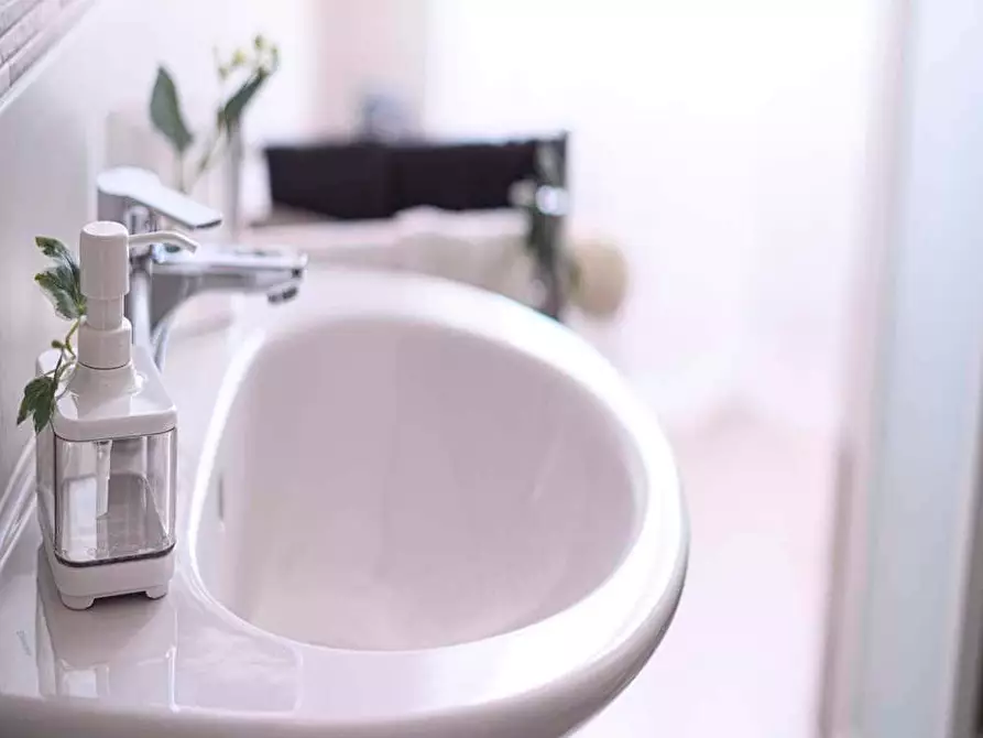 Immagine 12 di Camera in affitto  in Via Valenza15 a Milano