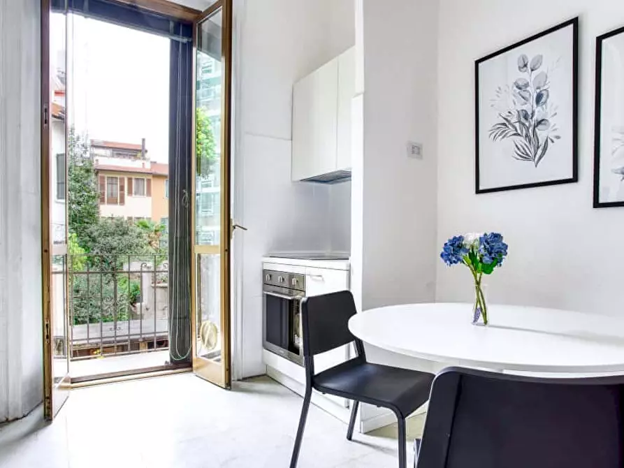 Immagine 10 di Camera in affitto  in Via Filippino Lippi33 a Milano