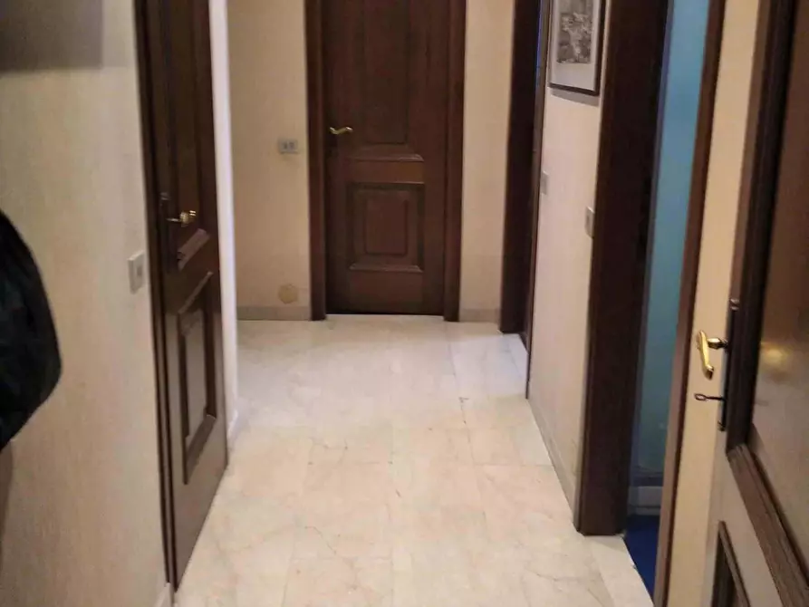 Immagine 9 di Camera in affitto  in Via Sant'Anatalone a Milano