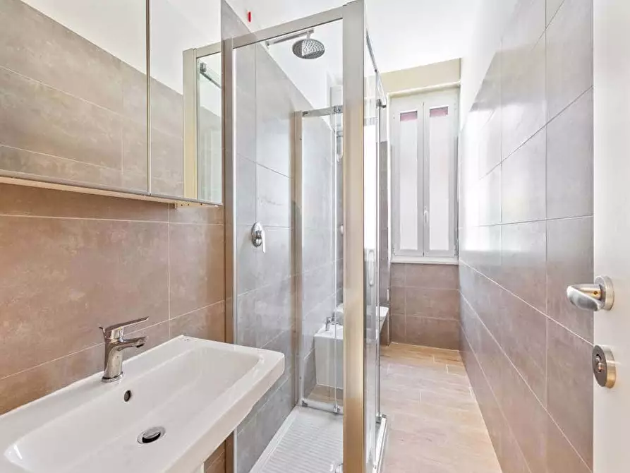 Immagine 9 di Camera in affitto  in Via Pantigliate6 a Milano