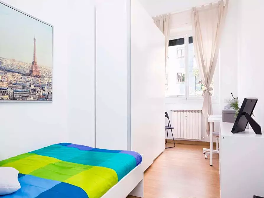 Immagine 4 di Camera in affitto  in Via Legnone15 a Milano