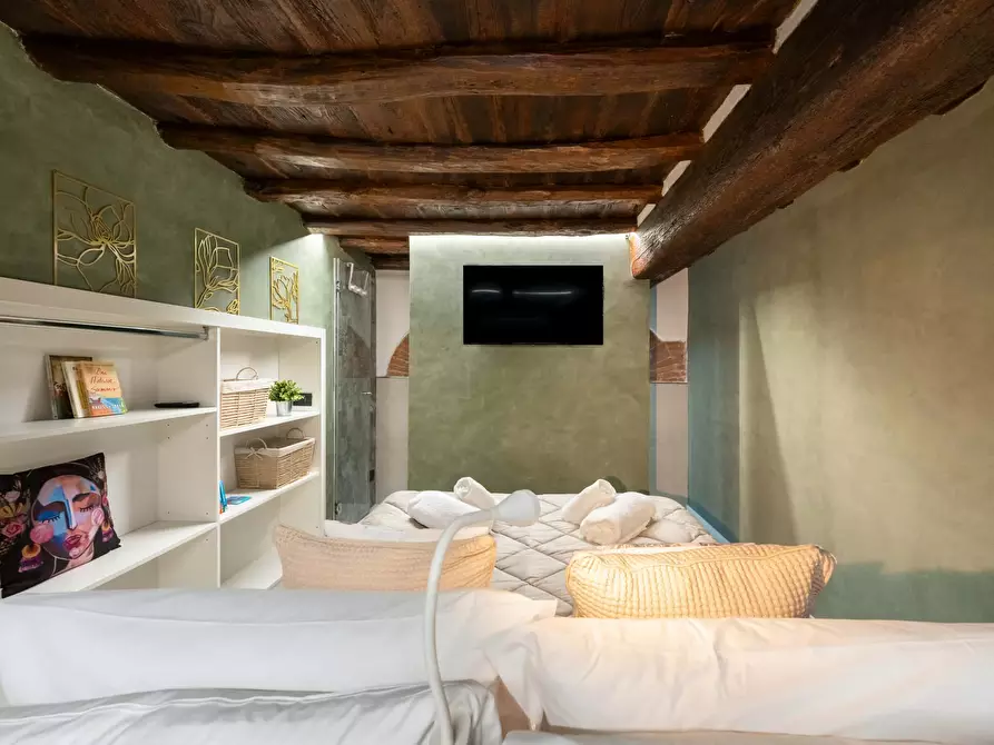 Immagine 4 di Appartamento in affitto  in Via della Vigna Vecchia a Firenze