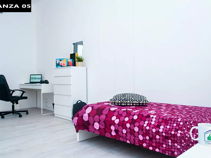 Immagine 2 di Camera in affitto  in Piazza Tancredi Galimberti25 a Torino