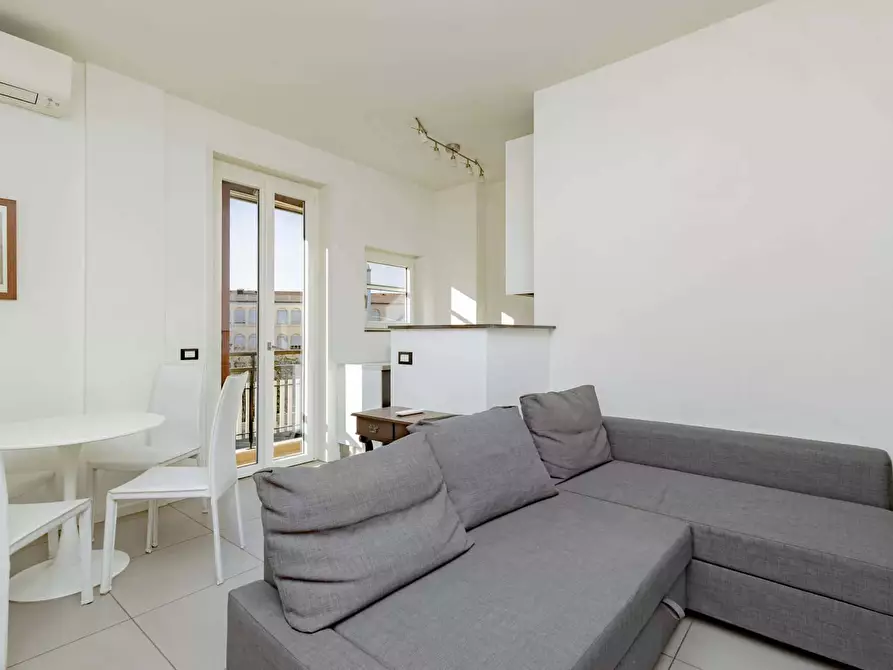 Immagine 2 di Appartamento in affitto  in Via Fezzan9 a Milano