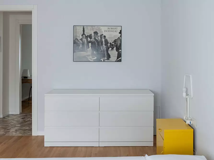Immagine 43 di Appartamento in affitto  in Via Domodossola21 a Milano