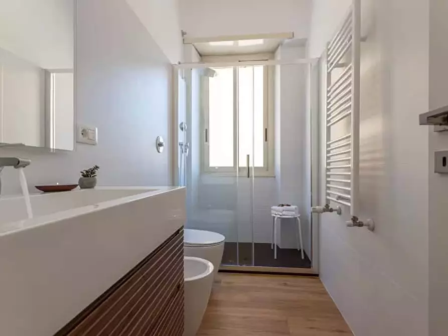 Immagine 21 di Appartamento in affitto  in Via di Casal Bertone147 a Roma