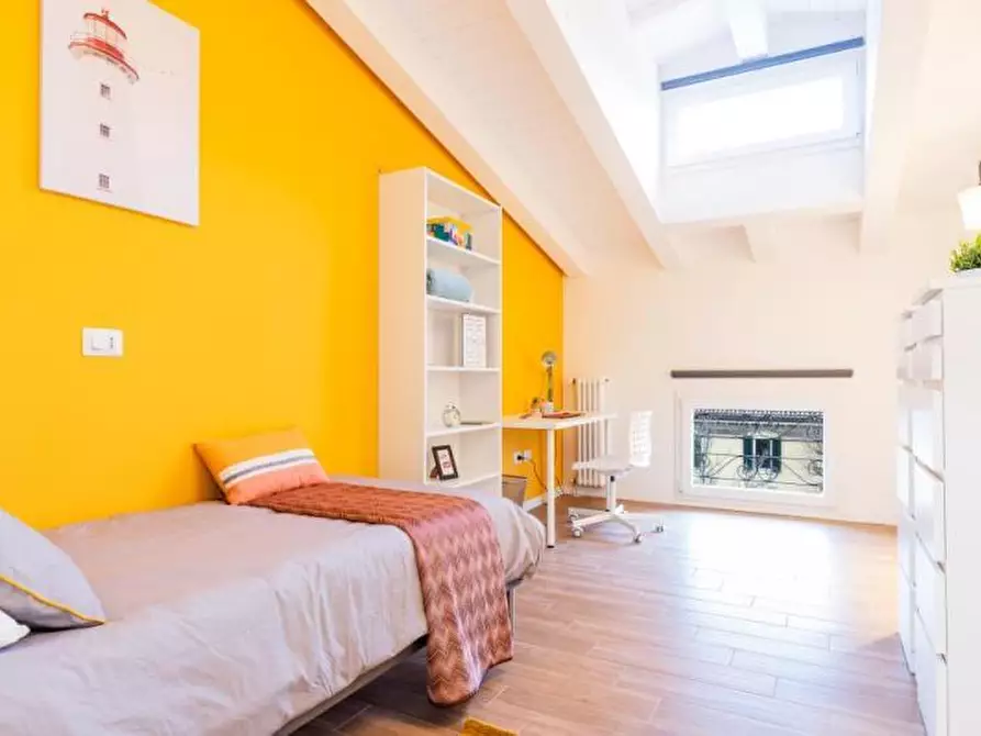 Immagine 8 di Camera in affitto  in Viale Alfredo Oriani26 a Bologna