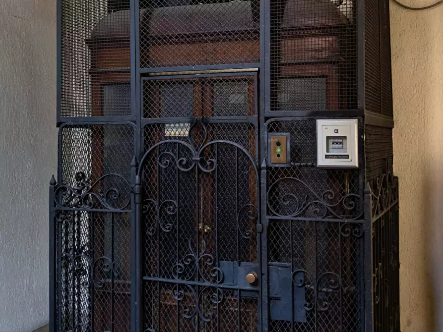 Immagine 67 di Appartamento in affitto  in Via Torino7 a Roma