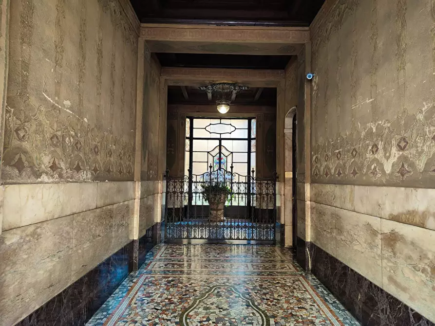 Immagine 14 di Appartamento in affitto  in Via Giosuè Carducci a Milano