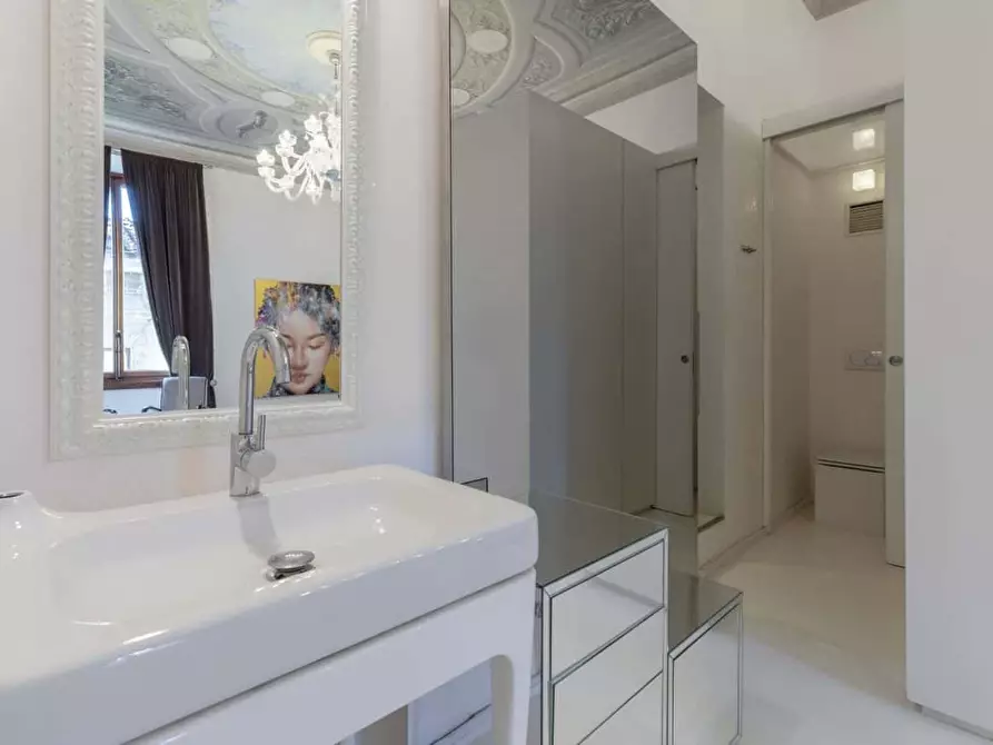 Immagine 30 di Appartamento in affitto  in Corso dei Tintori6 a Firenze