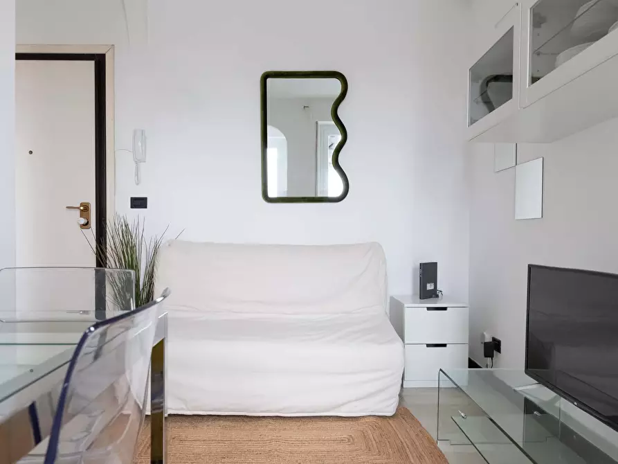 Immagine 8 di Appartamento in affitto  in Alzaia Naviglio Pavese144 a Milano