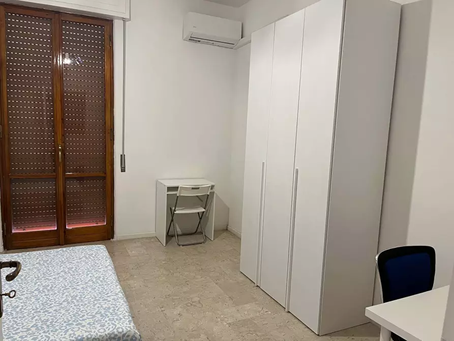 Immagine 2 di Camera in affitto  in Via Imperia6 a Roma