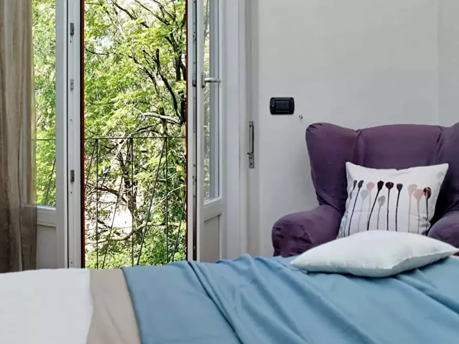 Immagine 34 di Appartamento in affitto  in Via Andrea Solari a Milano