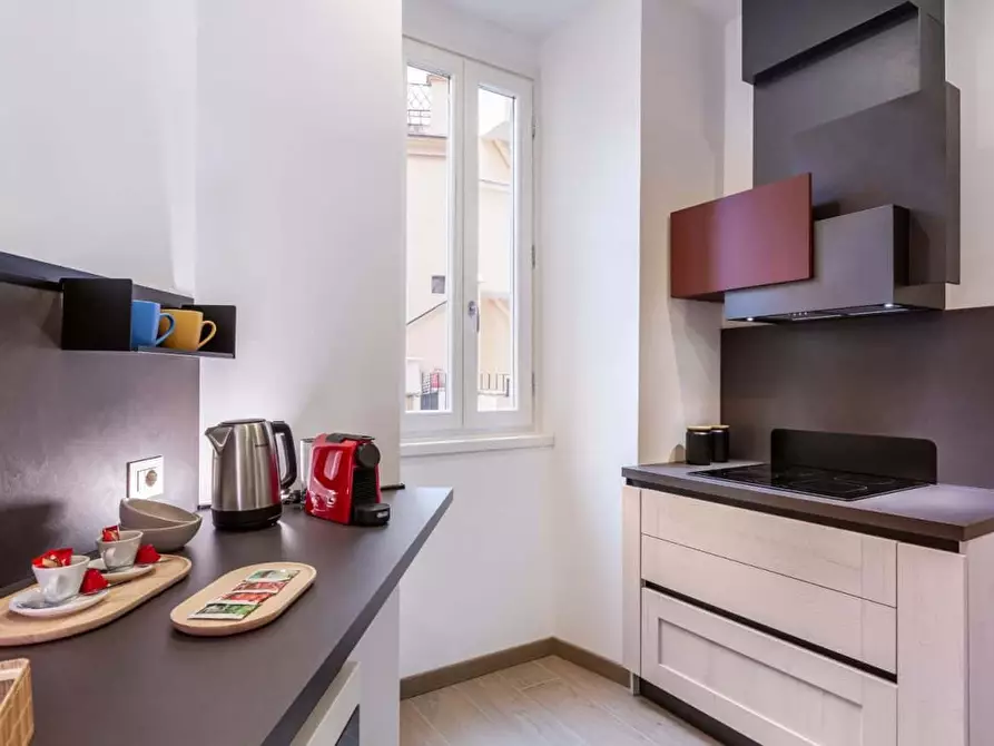 Immagine 8 di Appartamento in affitto  in Via Cavour238 a Roma